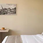 Oda ve Kahvaltı Syros Soul Luxury