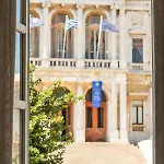 Syros Soul Luxury Oda ve Kahvaltı