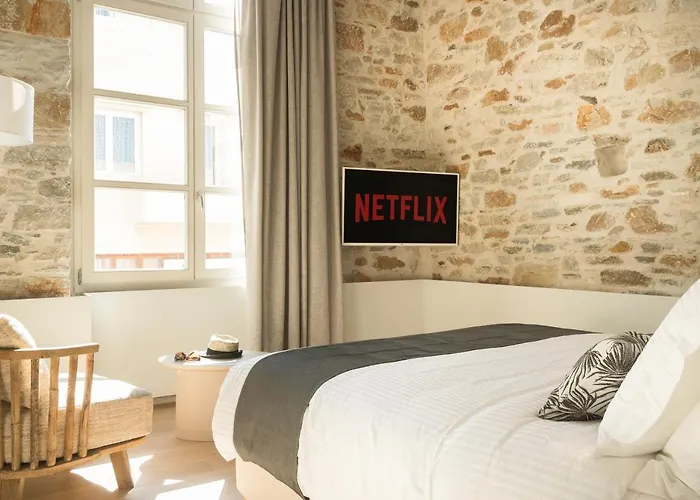 Syros Soul Luxury Ermoupoli